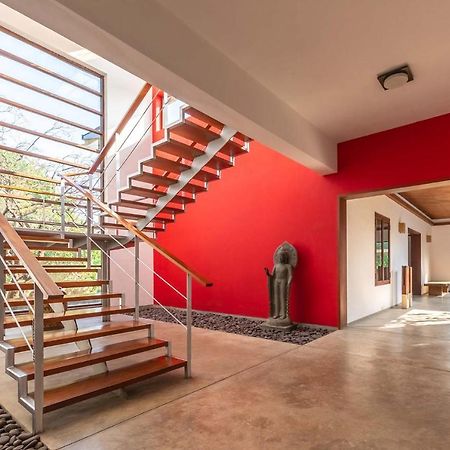 Jay House By Stayvista - Leisure Oasis With Pool, Snooker, Table Tennis & Foosball Fun Alībāg Exteriör bild